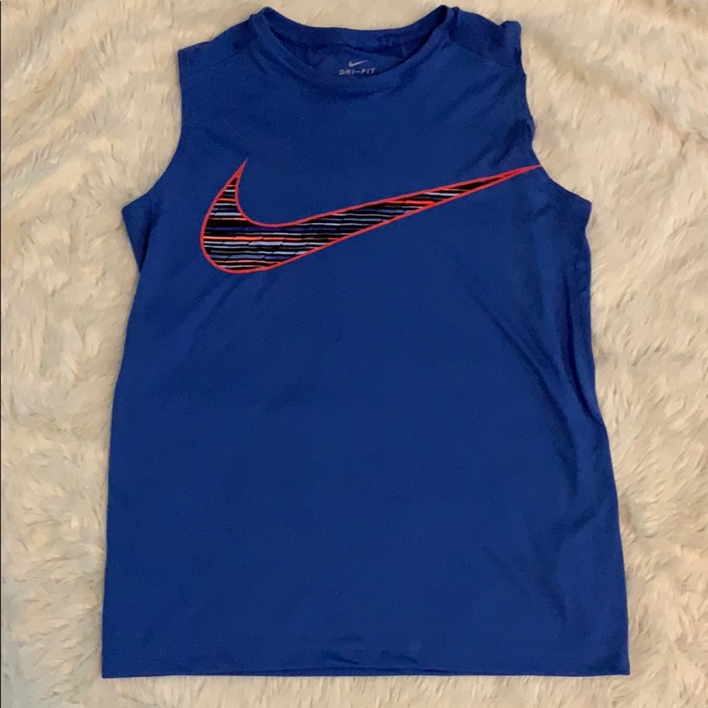 Nike Dri-Fit Boys muscle tank size XL